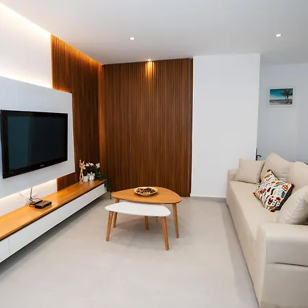 Aa Flat Apartment *