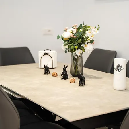 Apartment Aa Flat *